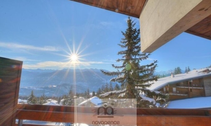 Anzere Apartment | 3-room flat (max 5 pers.) with 2 bedrooms, in the centre of the village with view on the Valaisan Al