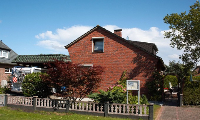 Nordseebad Burhave Apartment | 3 star apartment for 2-3 persons. Pets allowed.