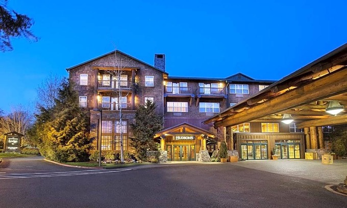 Vancouver Hotel | 3-Star Hotel ∙ Heathman Lodge