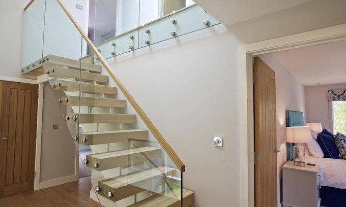 Bugford House | 3 The Drive, Hillfield Village, Dartmouth