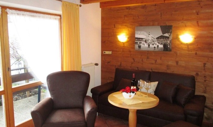Reit im Winkl Apartment | (3) Zwei-Raum-Ferienwohnung 55qm, Dusche/WC, 2 Extra-Schlafzimmer, Küche, Terrasse/Balkon