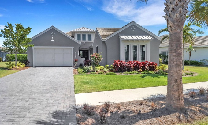 East Naples House | 30-day minimum lease | Isles of Collier | 3 bedrooms | den | 3 bathrooms