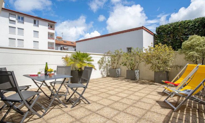Saint-Jean-de-Luz Apartment | 30 m² Apartment ∙ 1 bedroom ∙ 2 guests