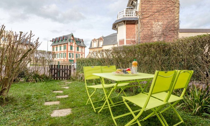 Villers-sur-Mer Apartment | 30 m² Apartment ∙ 1 bedroom ∙ 4 guests