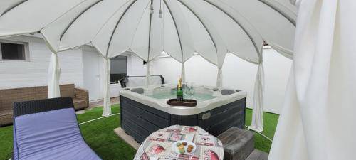 Gyula Bed & Breakfast | 30 m² Bed and breakfast ∙ 4 guests