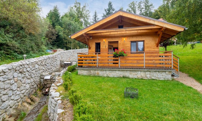 Becov nad Teplou Villa | 300 m² Villa ∙ 1 bedroom ∙ 4 guests