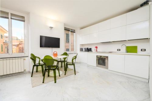 Chiavari Apartment | 301B - Chiiavari al Mare, Centro Storico e a 10 Minuti a piedi dalle Spiagge