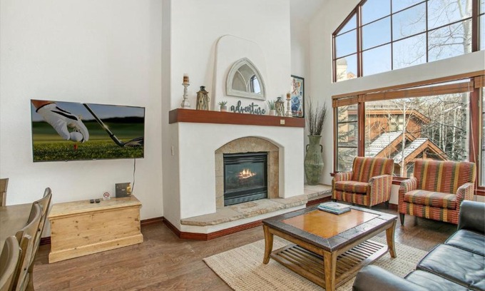 Edwards Apartment | 304 Spruce Tree Lodge Condo
