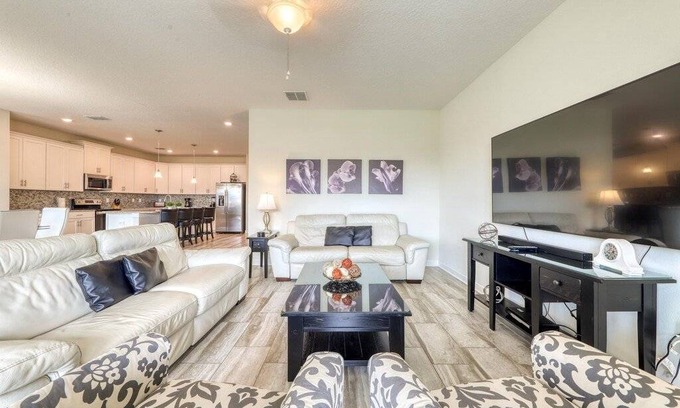 Seaside House | 306 m² House ∙ 6 bedrooms ∙ 12 guests