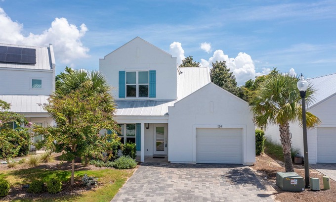 El Centro Beach House | 30A Luxury in PCB - Sleeps 12- Brand New 3BR - Walk to Beach