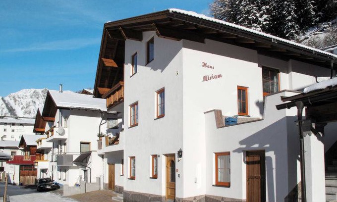 Spiss Apartment | 31 m² Apartment ∙ 1 bedroom ∙ 4 guests
