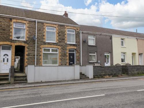 Maesteg House | 32 Bridgend Road
