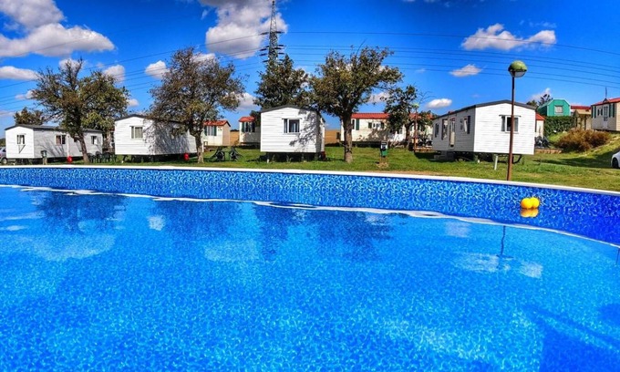 Dolni Chabry Other | 32 m² Accommodation ∙ 3 bedrooms ∙ 6 guests