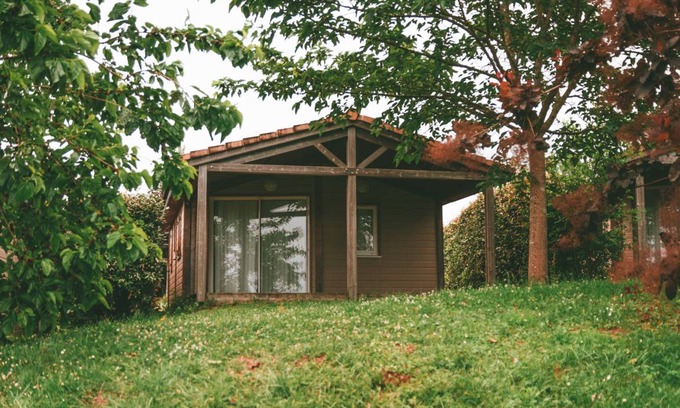 Monclar-de-Quercy Resort | 35 m² Resort ∙ 2 bedrooms ∙ 4 guests