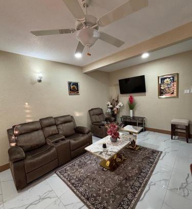 Saint Andrew Apartment | 360 Rokview 2BR Second-Floor Suite