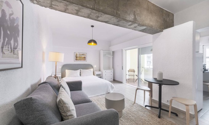Cascais Apartment | 37 m² Studio flat ∙ 4 guests