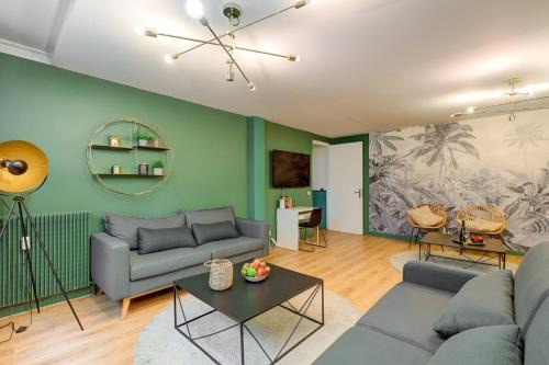 Quartier de la Folie-Mericourt Apartment | 370 Anthony - Superbe Appartement à Paris
