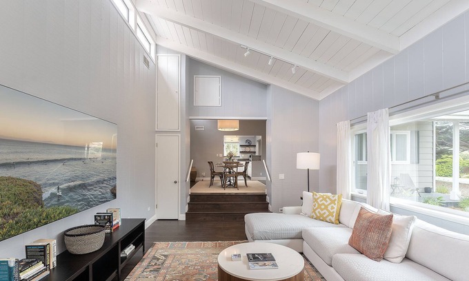 Del Monte Forest House | 3890 Cypress Rest - Remodeled Pebble Beach, Close to Golf, Walk to the Beach!