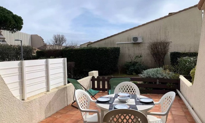 Naturist Village House | 39 m² House ∙ 2 bedrooms ∙ 4 guests