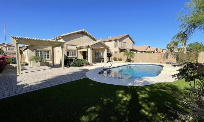 Santa Rita Ranch House | 3BR 2BA Pool, Outdoor Shwr, Lovely ‘SunDream'