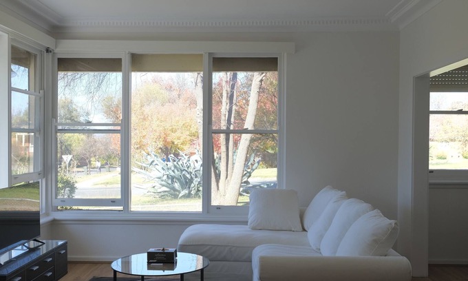 Manuka House | 3BRS-New, Stylish Getaway/Netflix/PetsFriendly