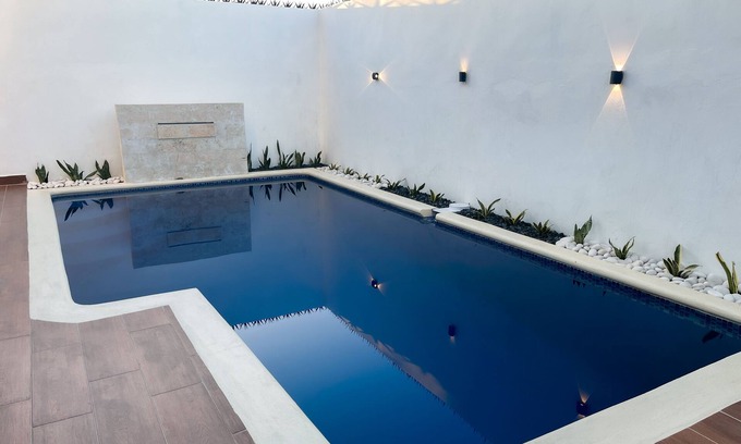 La Romana Villa | 3min from Beach, Modern 3BD/3.5BA, Private Pool + A/C