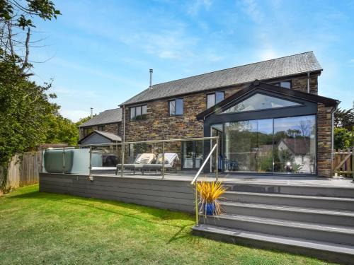 Poughill House | 4 Bed in Bude 89355