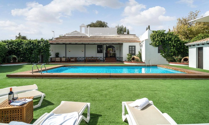 Antequera House | 4 bedroom accommodation in Antequera
