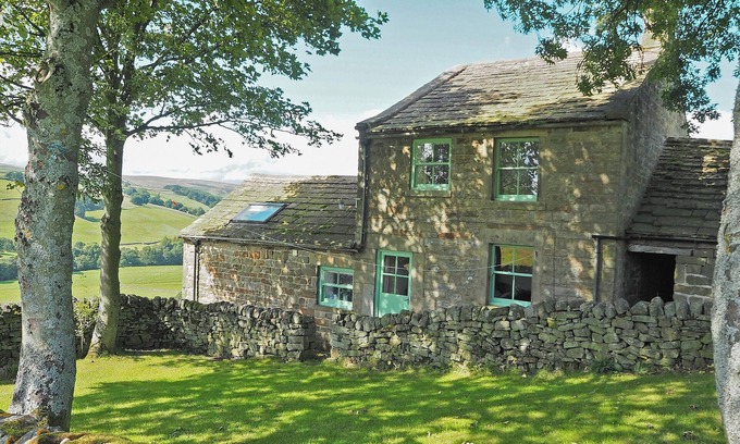 Lofthouse Cottage | 4 bedroom accommodation in Wath, near Pateley Bridge