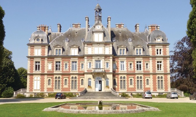 Ocquerre Apartment | 4 bedroom accommodation in Ocquerre