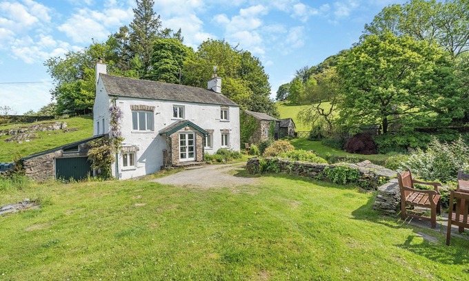 Kendal Cottage | 4 bedroom accommodation in Crook, near Kendal