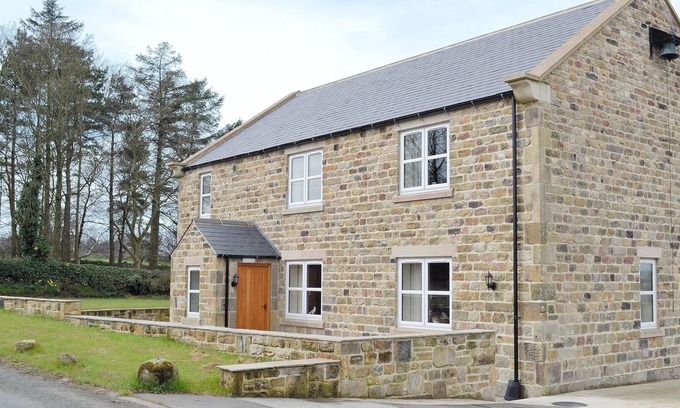 Ripon Cottage | 4 bedroom accommodation in Kirkby Malzeard, near Ripon