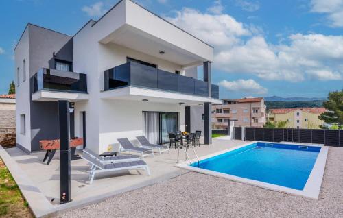 Municipality of Posedarje House | 4 Bedroom Awesome Home In Posedarje