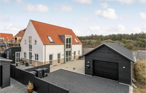 Lokken House | 4 Bedroom Cozy Home In Løkken