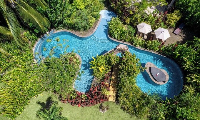 Trouya Villa | 4-bedroom Family Friendly Luxury Villa