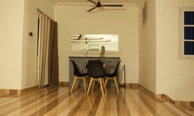 Madina House | 4-bedroom house in marvelous Madina with WiFi, AC. Enjoy your stay