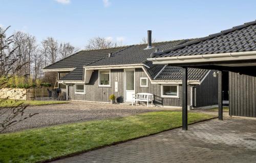 Hasmark Strand House | 4 Bedroom Nice Home In Otterup