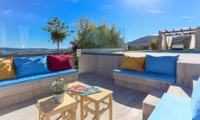 Kastel Stari House | 4 bedroom villa with heated pool, sea view and gym close to Split and Trogir.