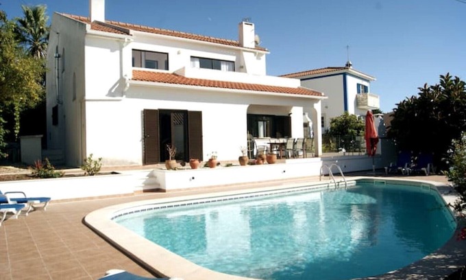 Caldas da Rainha Villa | 4 bedroom villa with private pool and ocean views
