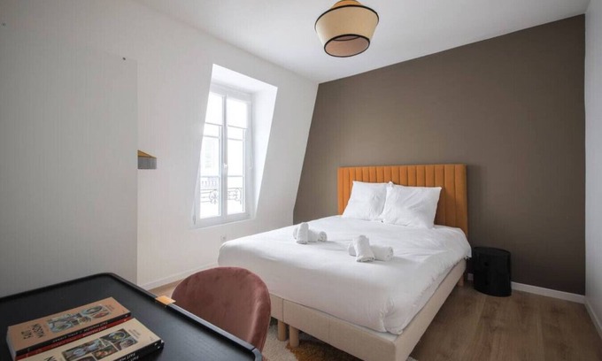 15th Arrondissement Apartment | 4#Duplex 2 Pers#Paris 15#Commerce#AC