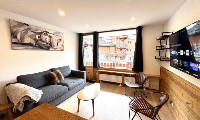 Tignes Apartment | 4-person 1-bedroom apartment in the center of the lake