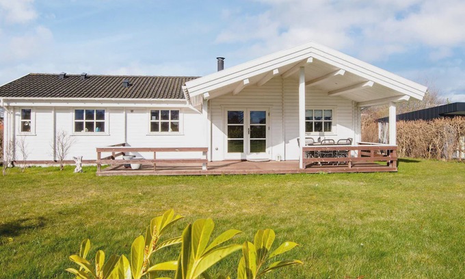 Skæring House | 4 person holiday home in Egå