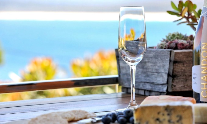 Merimbula Apartment | 4 Points of View 1 bedroom apartment - 5+ nights