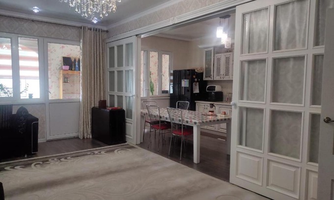 Almaty Apartment | 4-room Shakhristan