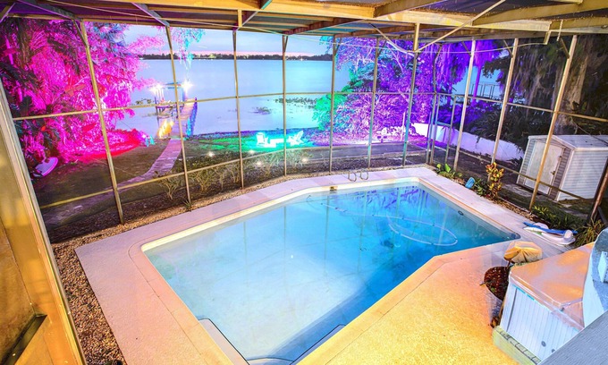 Southwest Orlando House | 4 Rooms, Lake, Pool, Hottub, Puttputt
