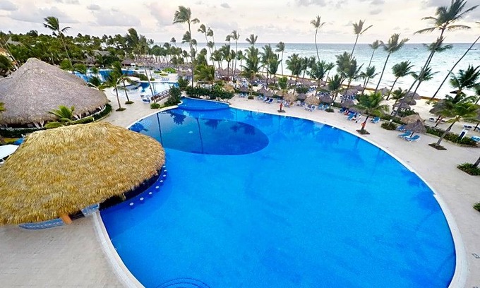 Bavaro Hotel | 4-Star Hotel ∙ Grand Bahia Principe Punta Cana - All Inclusive