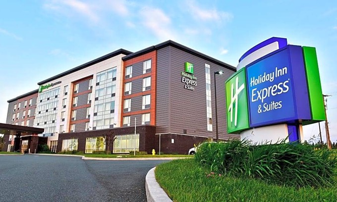Terra Nova Hotel | 4-Star Hotel ∙ Holiday Inn Express & Suites St. John's Airport, an IHG Hotel