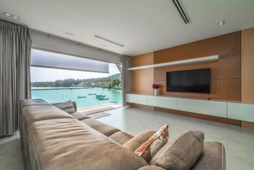 Wichit Villa | 4-Storey, 3BR Seaview Villa Baan Jayden
