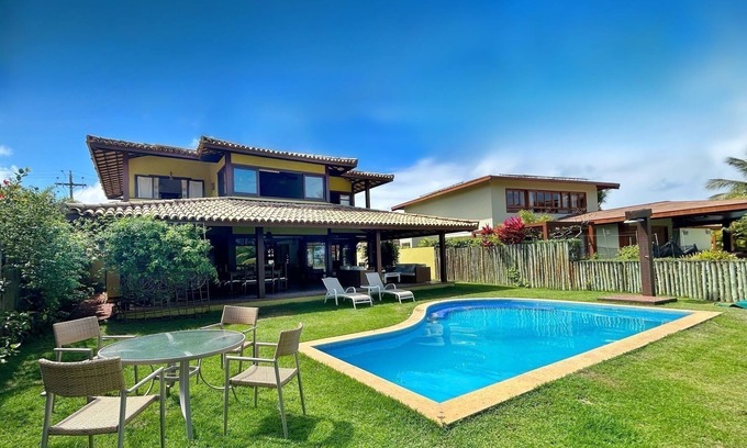 Praia do Forte House | 4 suites house in front of the sea