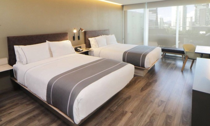 Providencia Hotel | 4 Tranquil Rooms - Upscale Area Near Cafés, Shops, and Colomos Park